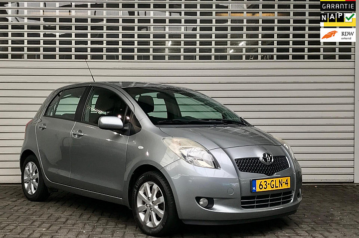 Toyota Yaris 1.3 VVTi Executive MMT